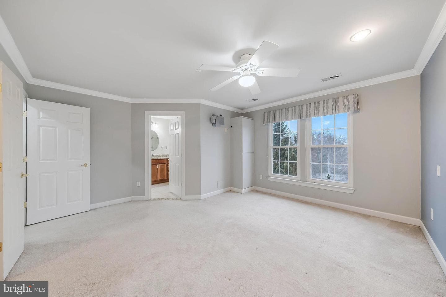13802 Lambertina Place photo 17