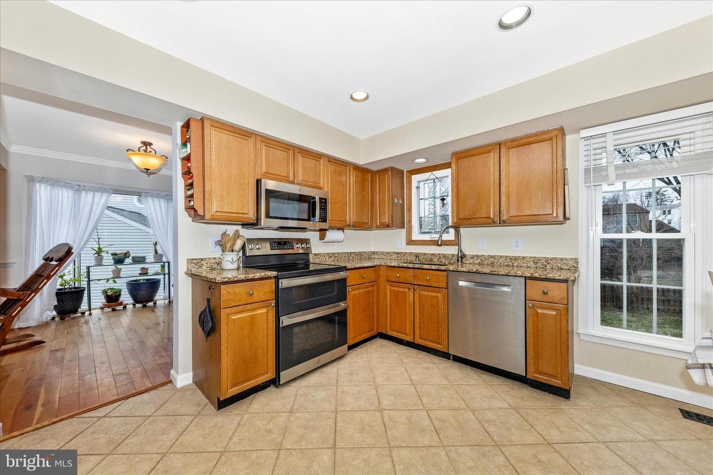 19320 Mossbrook Court photo 11