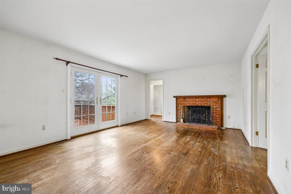 13724 Bridgewater Drive photo 35