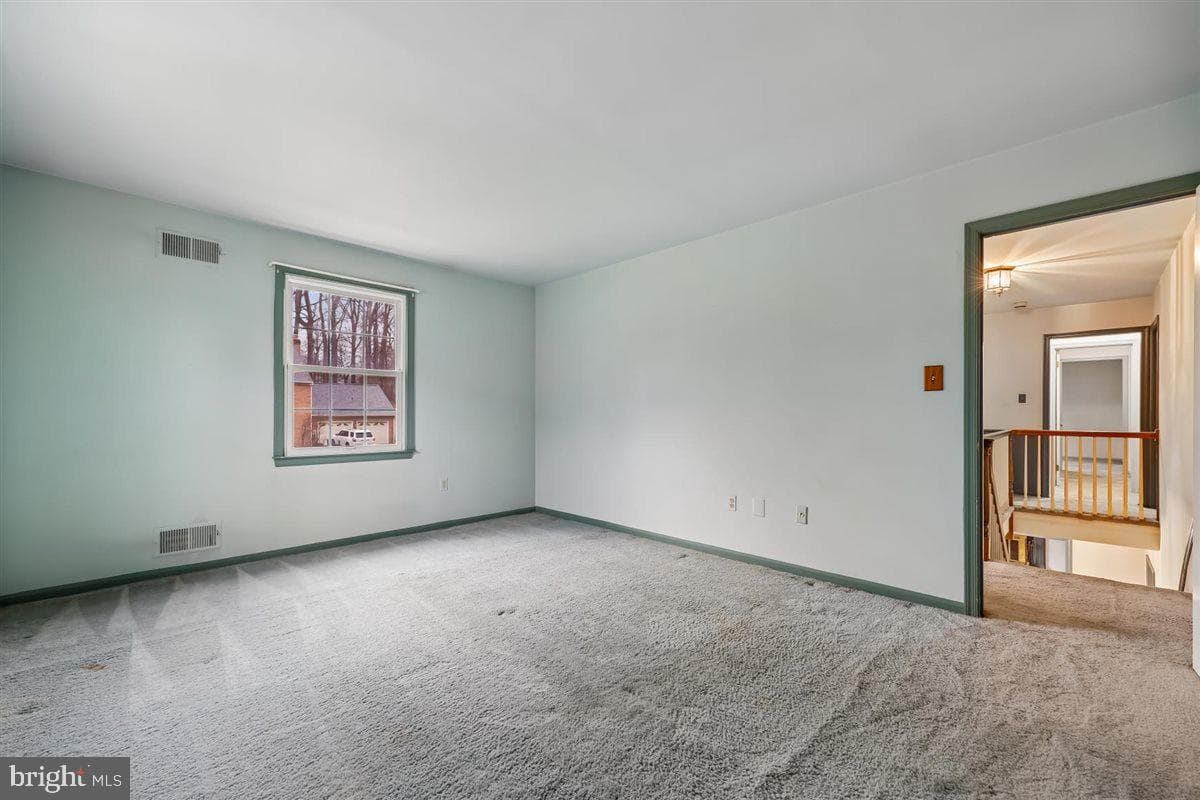 13724 Bridgewater Drive photo 82