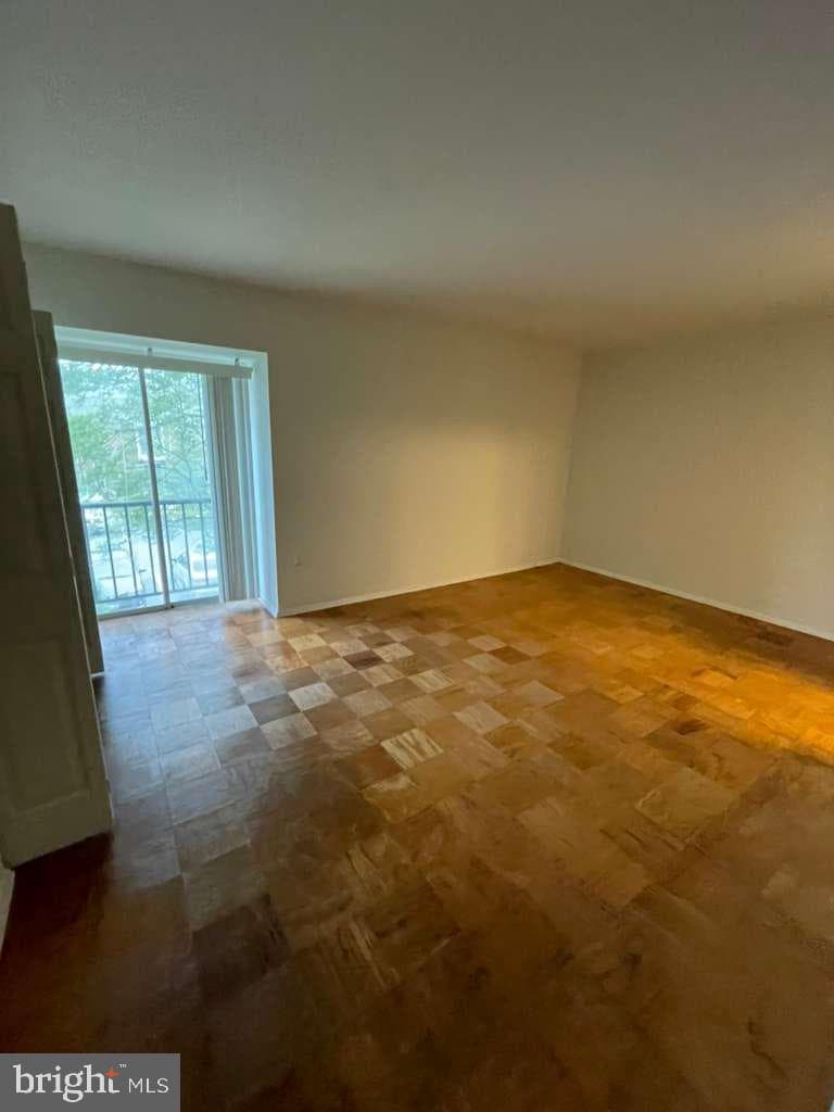 11158 Oak Leaf Drive #106 photo 31