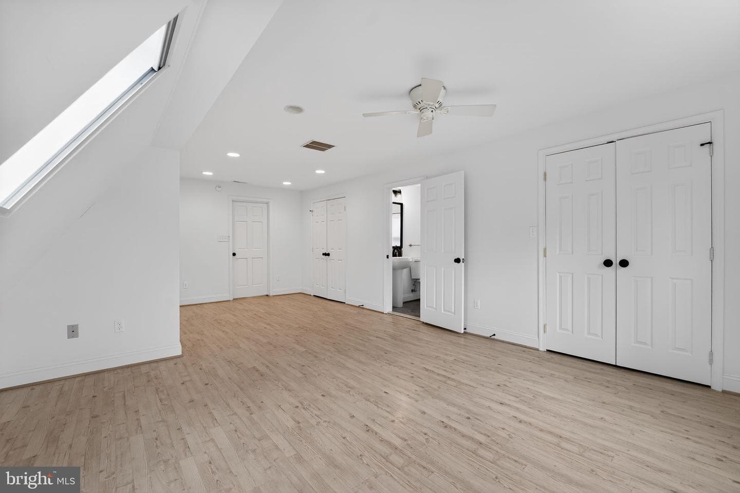 3511 Decatur Avenue photo 17