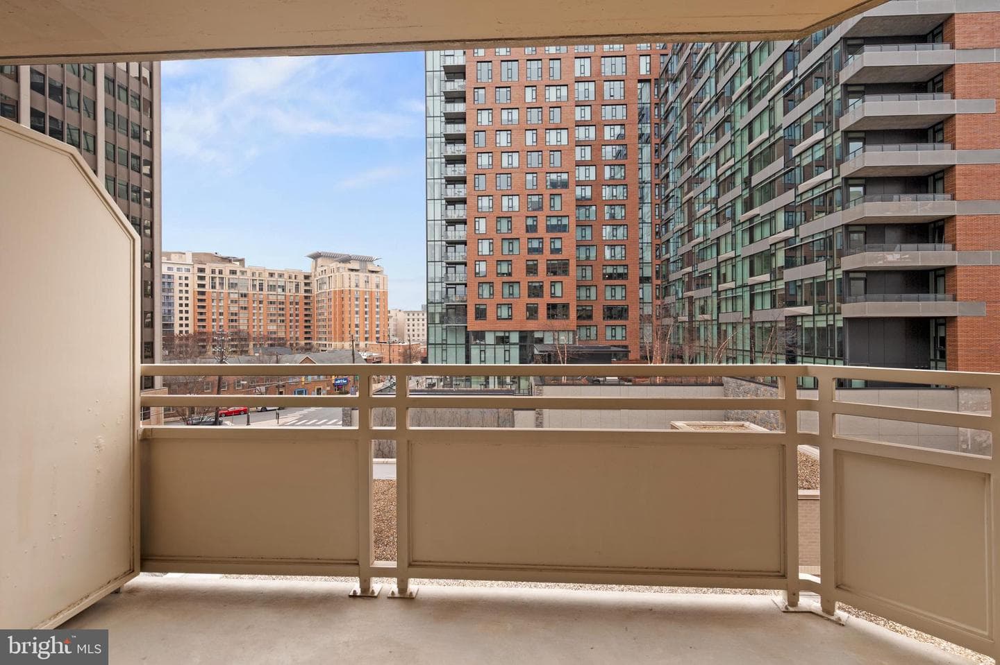 4801 Fairmont Ave # 412 photo 12