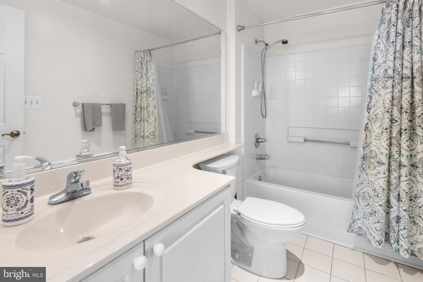 3005 S Leisure World Boulevard #702 photo 22