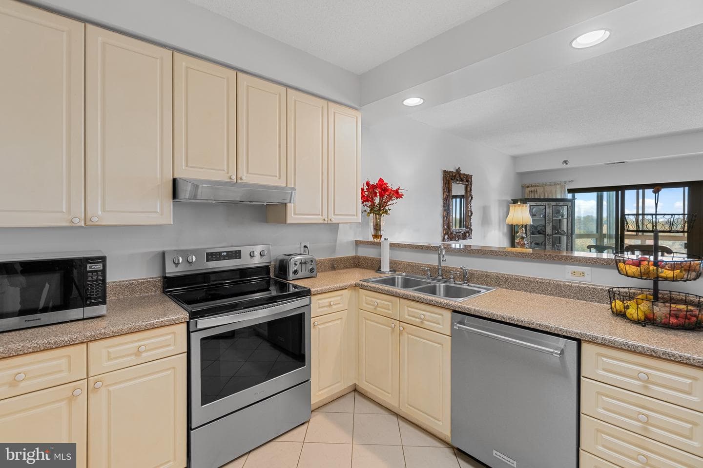 3005 S Leisure World Boulevard #702 photo 7