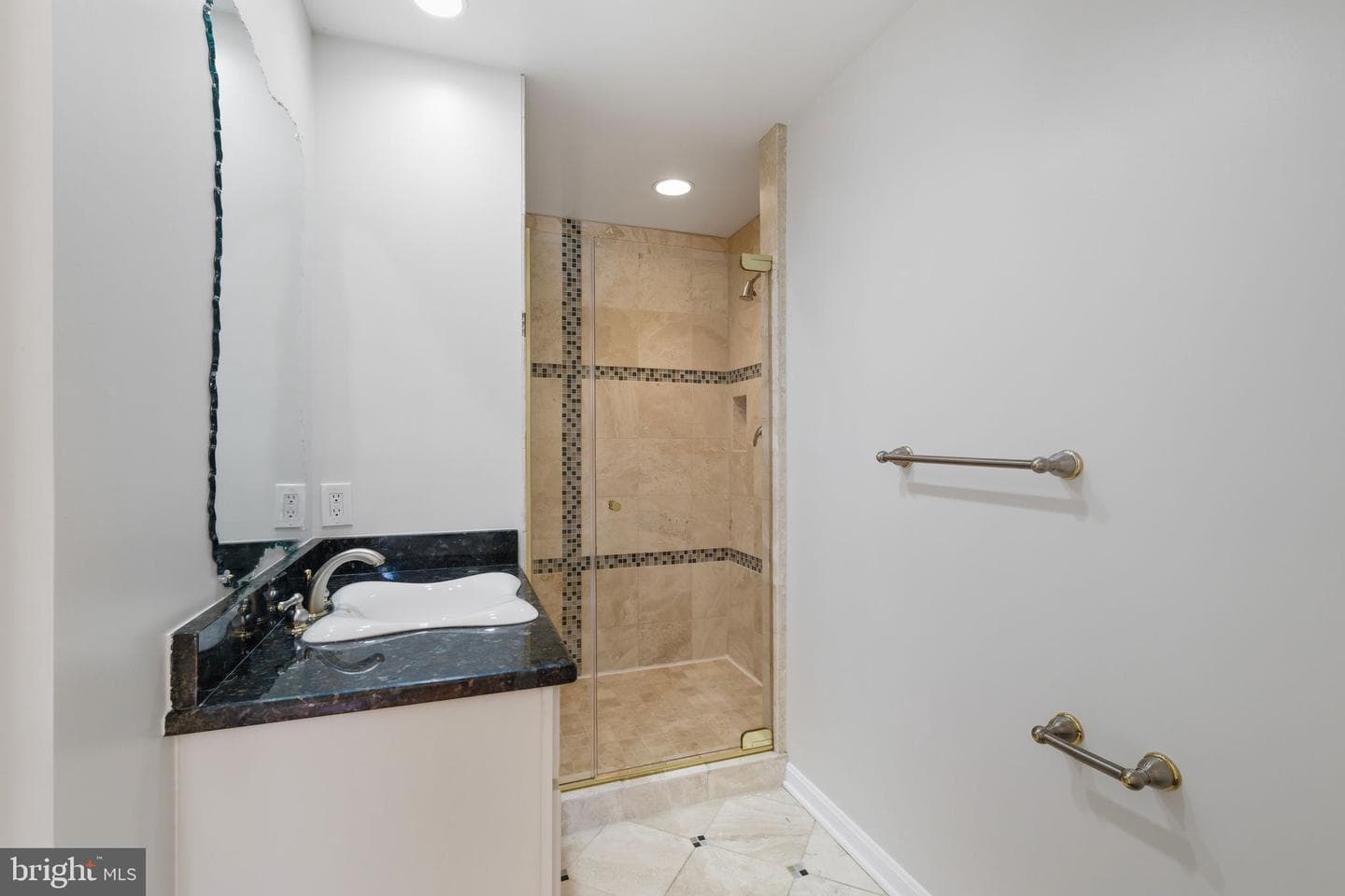 5 Canfield Court photo 20