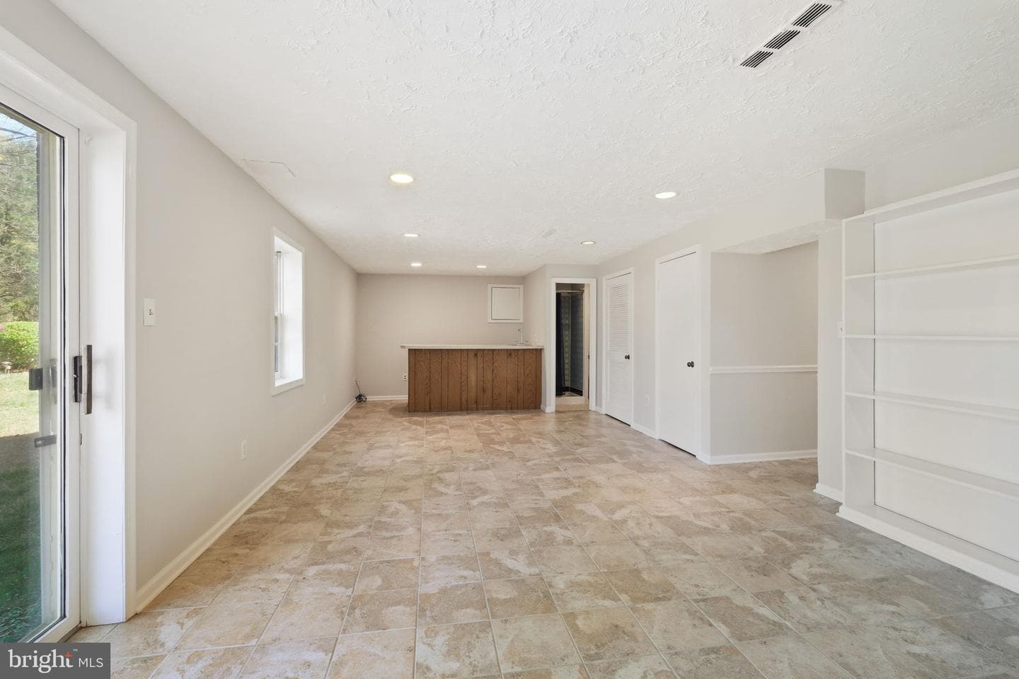 5 Canfield Court photo 32