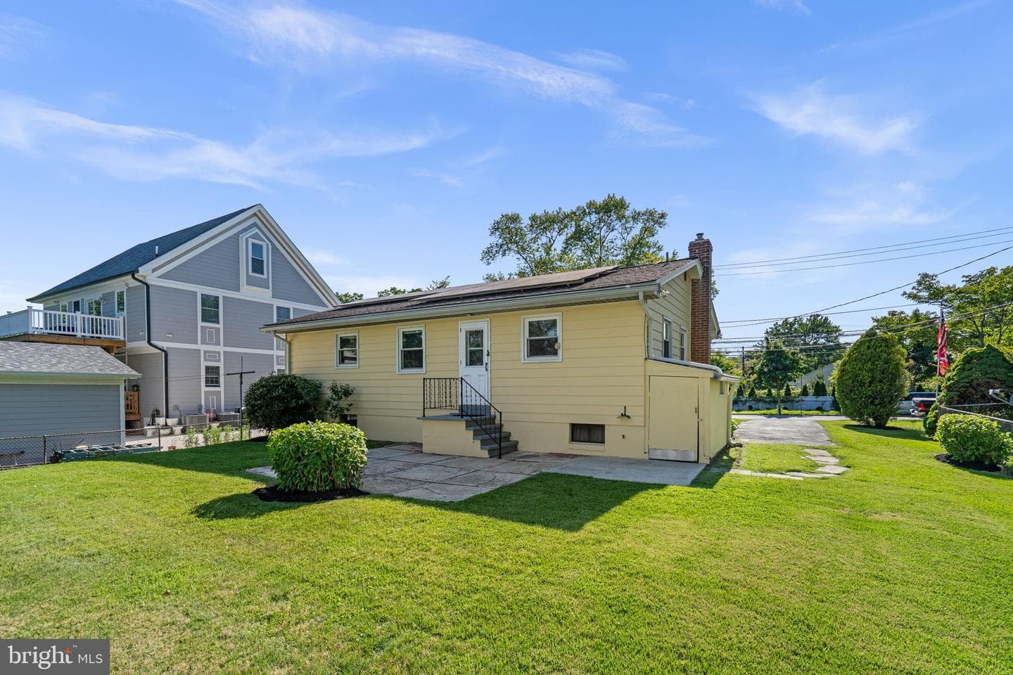 909 1st Street photo 43