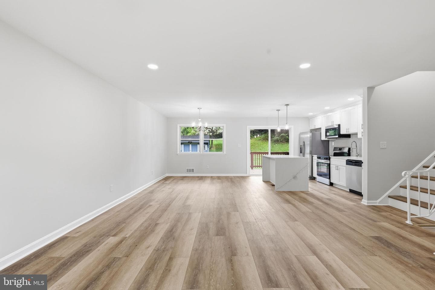 11000 Conti Place photo 15