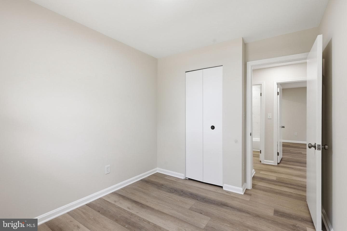 11000 Conti Place photo 18