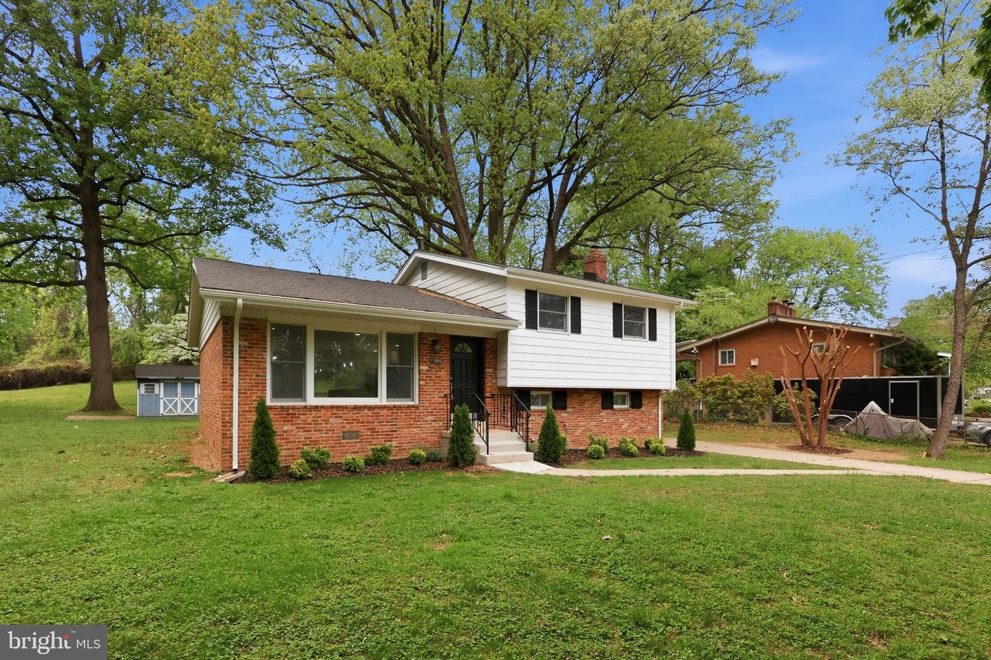 11000 Conti Place photo 2