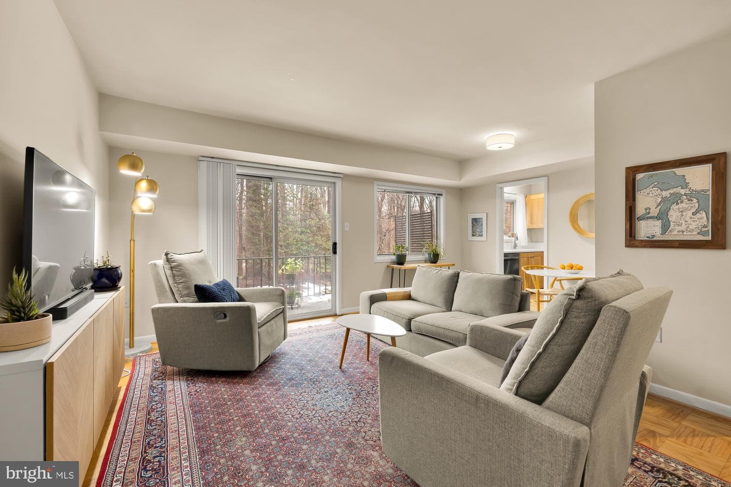10661 Weymouth Street #102 photo 3