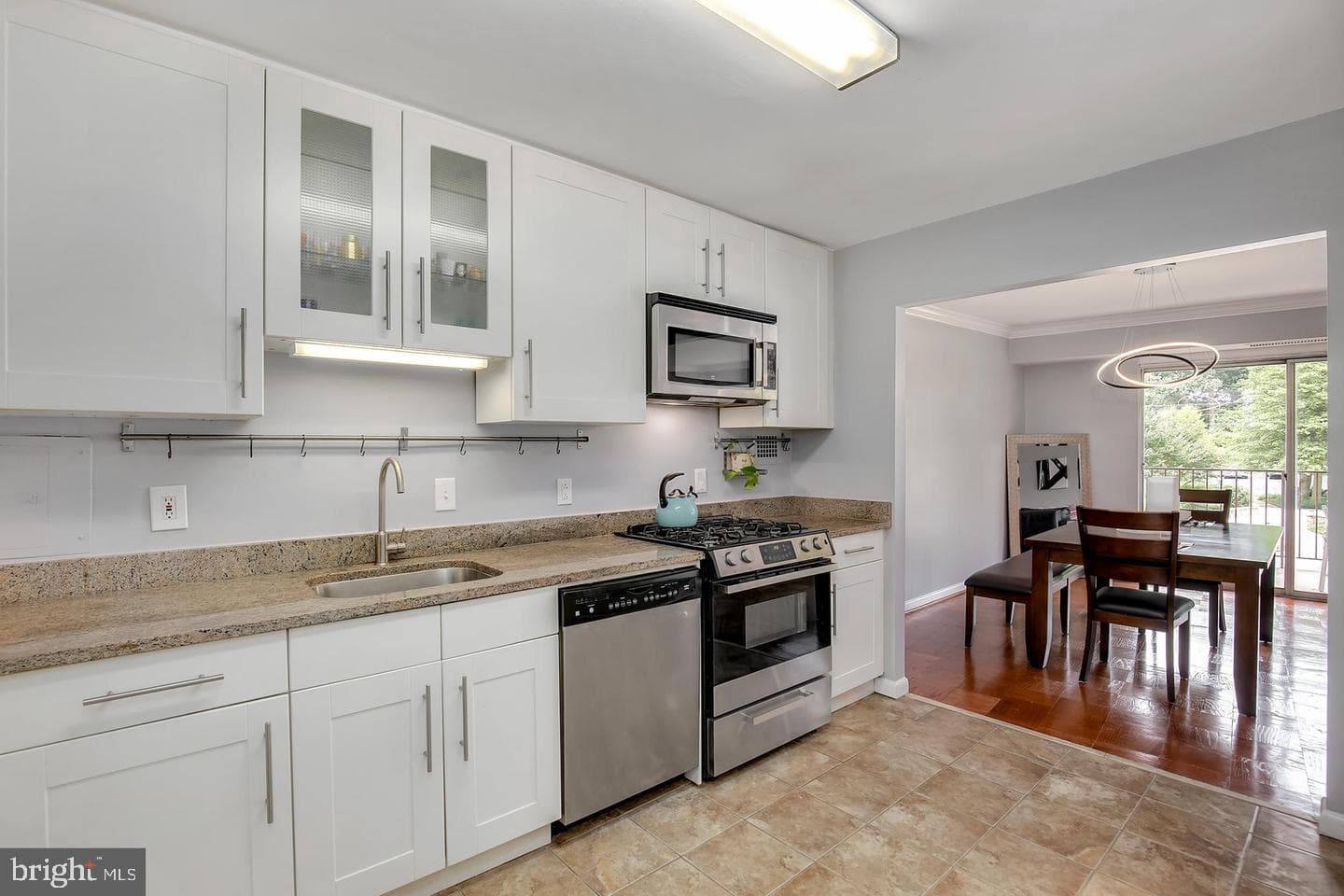 9039 Sligo Creek Parkway #205 photo 8