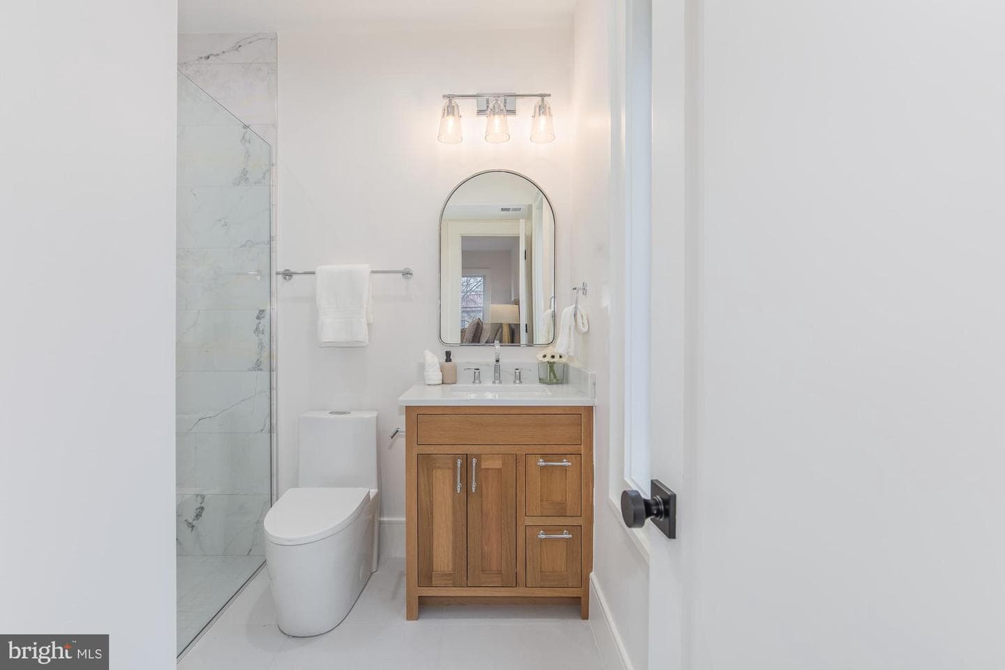 7113 Fairfax Road photo 36