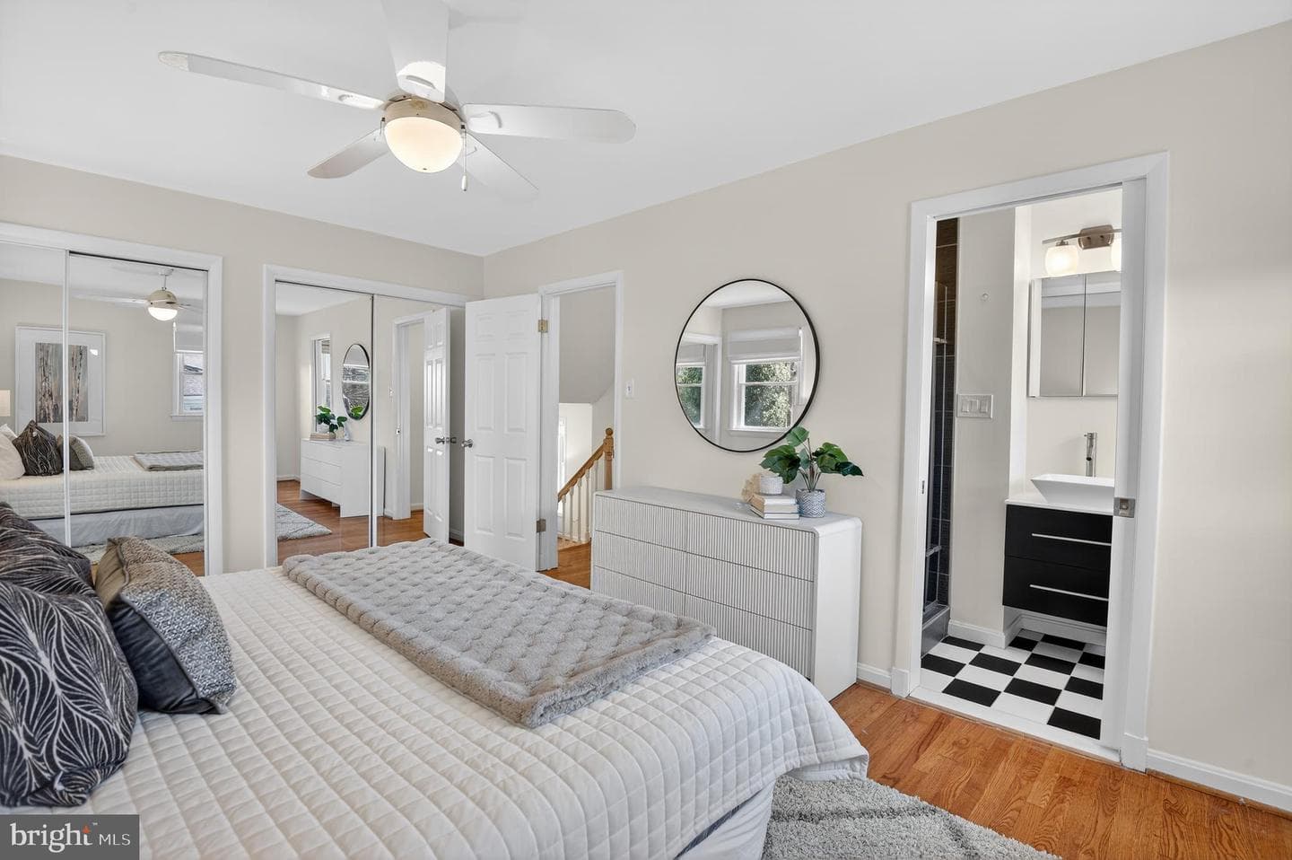 11004 Oakwood Street photo 19