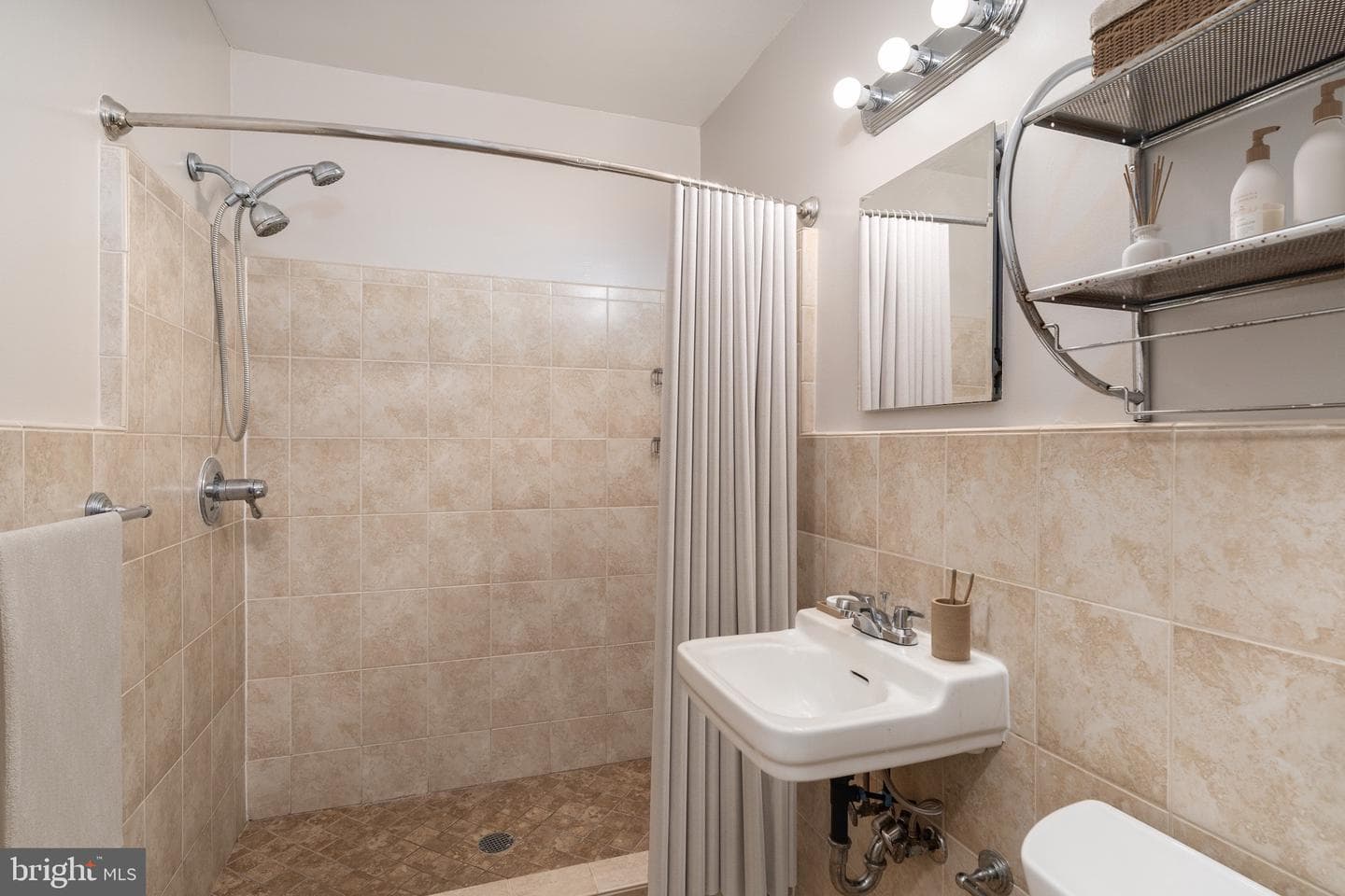 10630 Kenilworth Avenue #101 photo 15