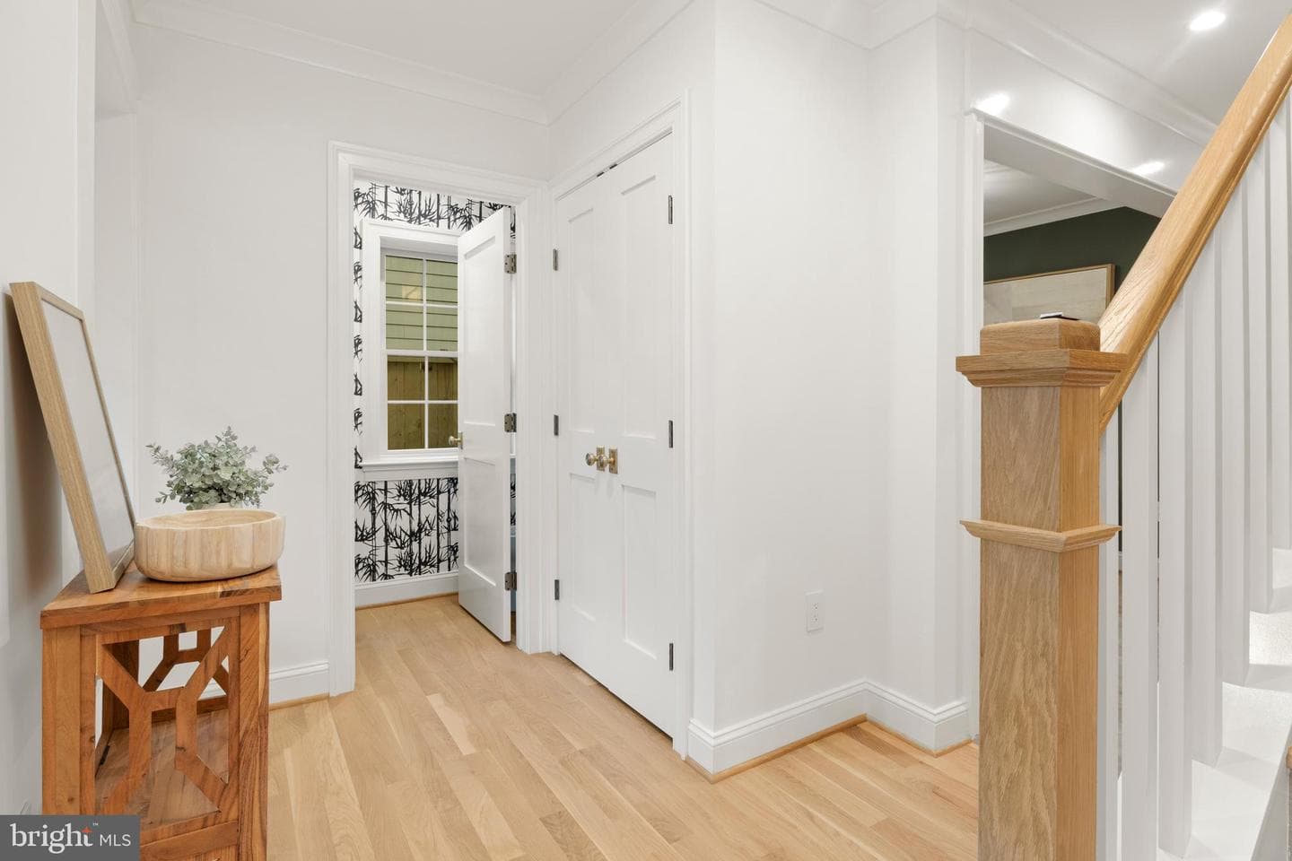 5522 Lincoln Street photo 6