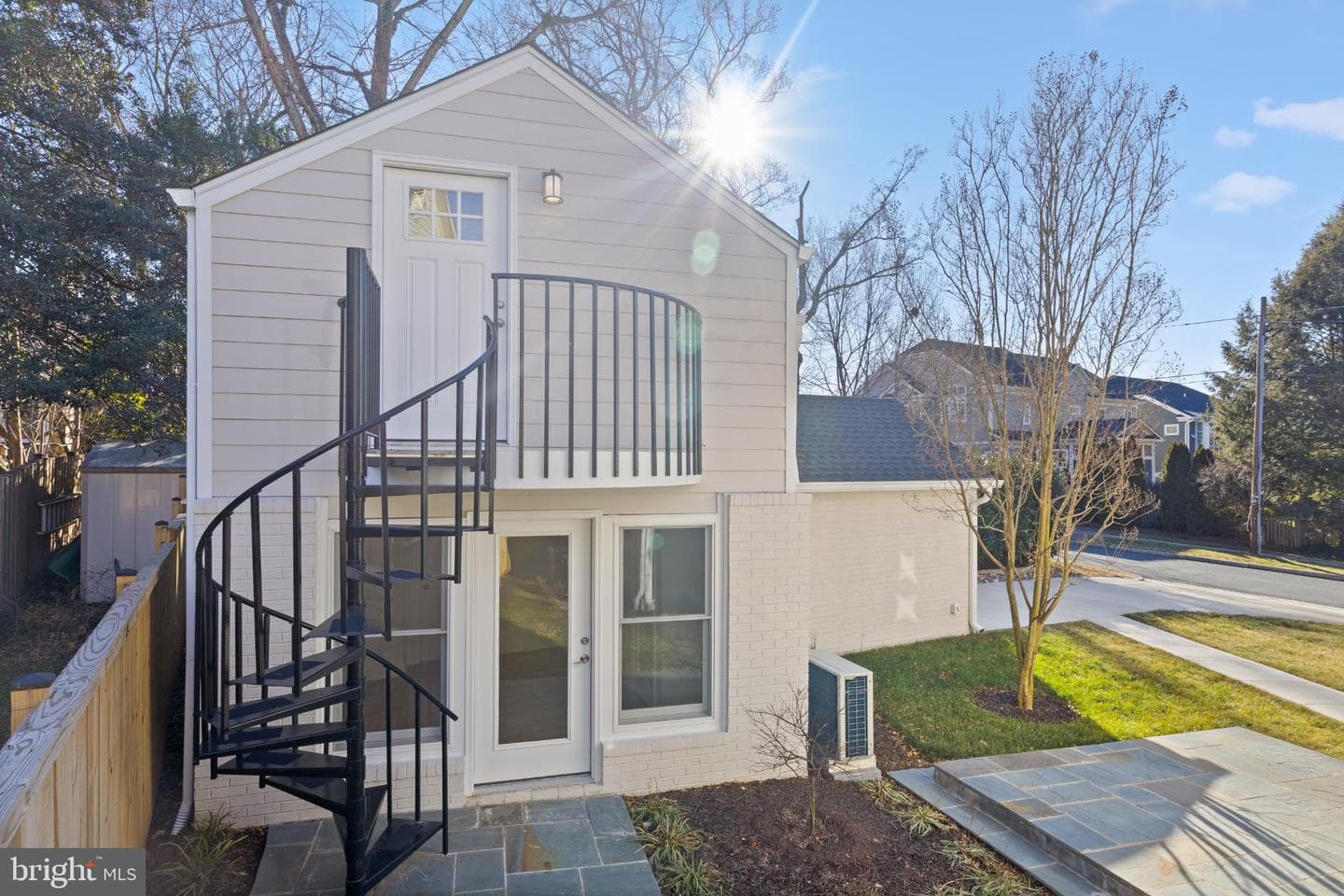 5522 Lincoln Street photo 63