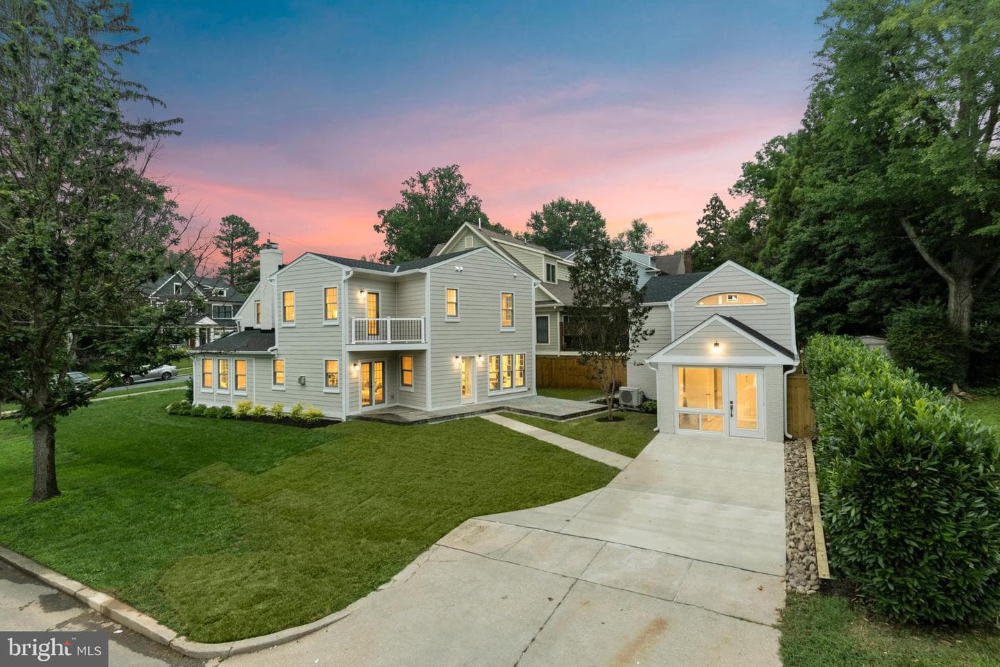 5522 Lincoln Street photo 80