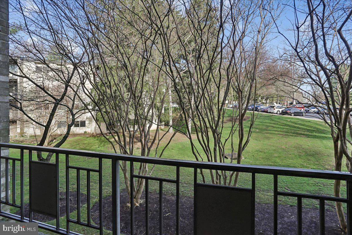 5202 Crossfield Court #120 photo 26