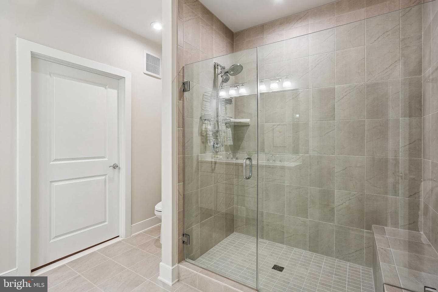 3507 Bellflower Ln # 101 photo 13