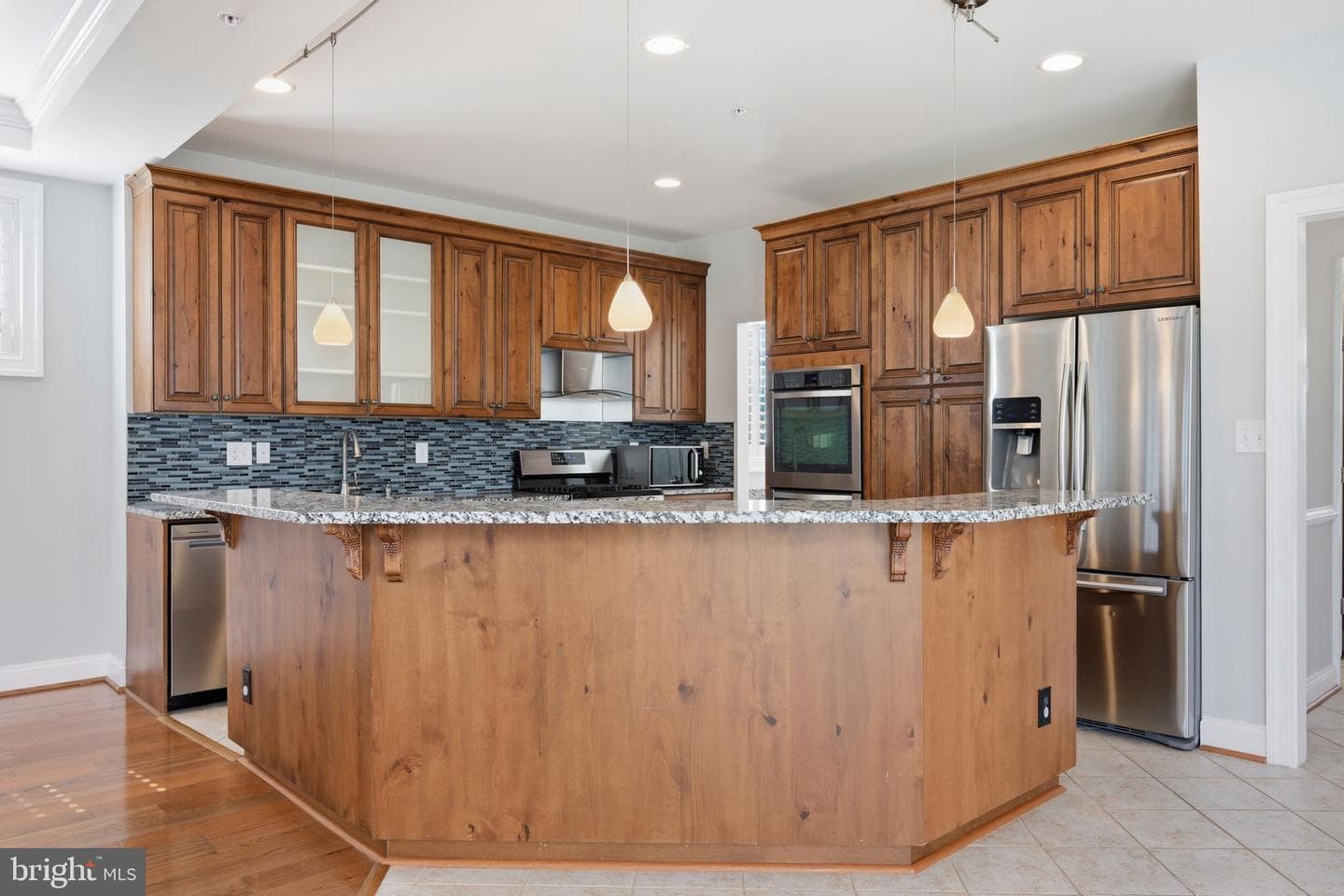 9705 Montauk Avenue photo 11