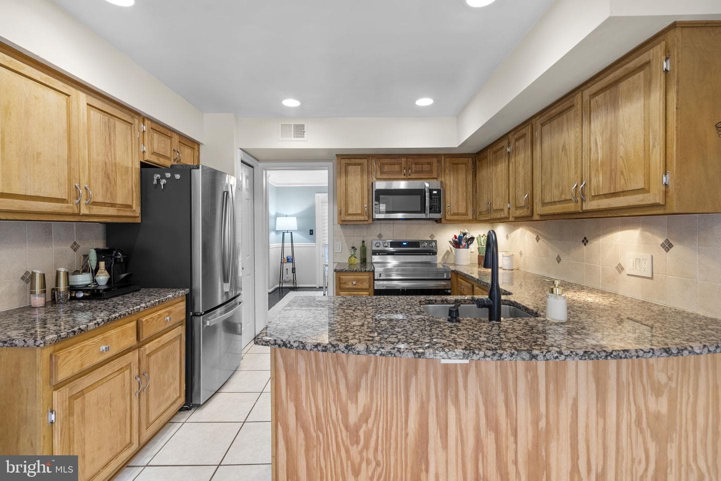 20716 Highland Hall Drive photo 8