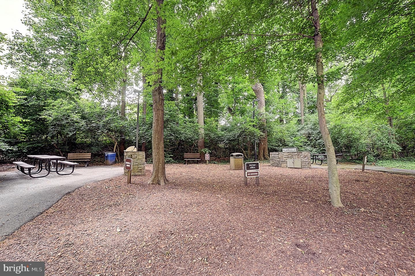 5225 Pooks Hill Road #424n photo 17