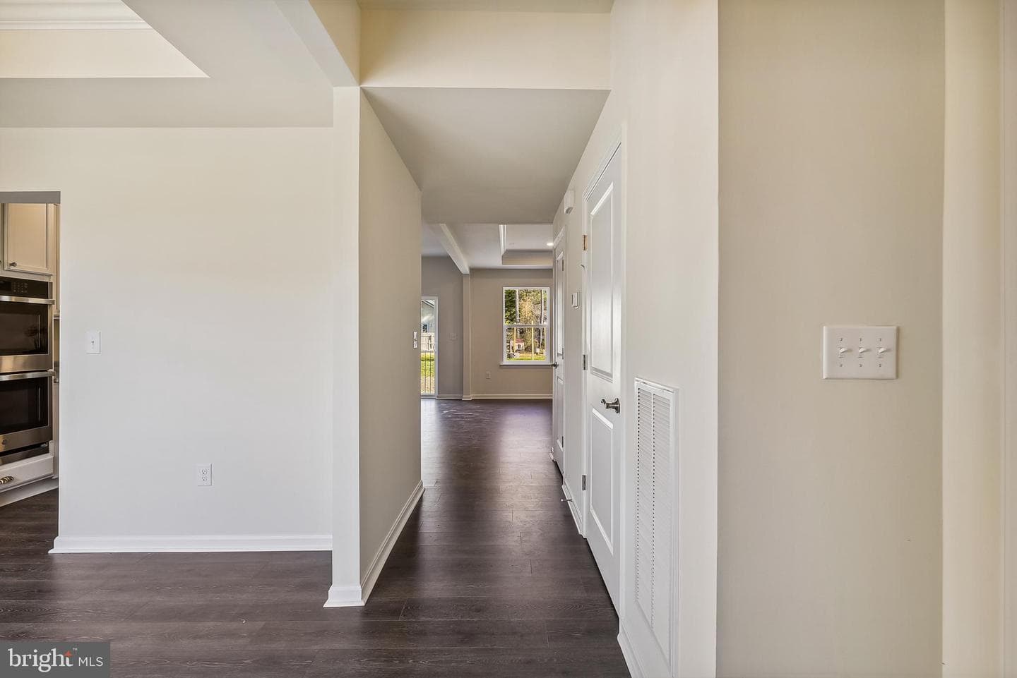 15330 Hildegard Lane photo 11