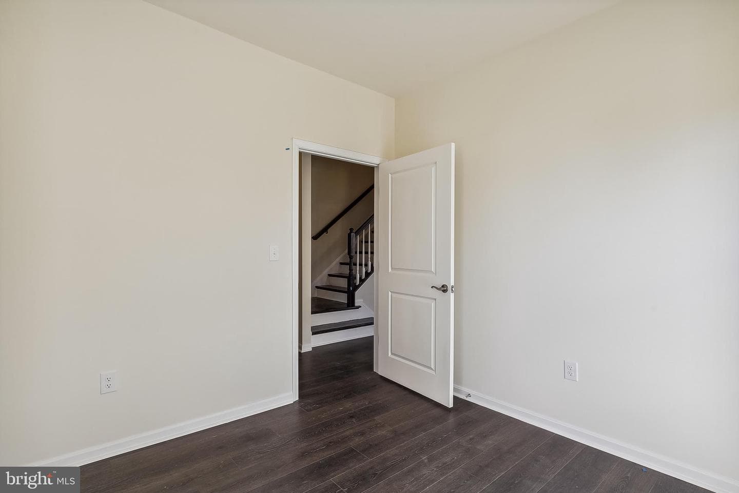 15330 Hildegard Lane photo 18