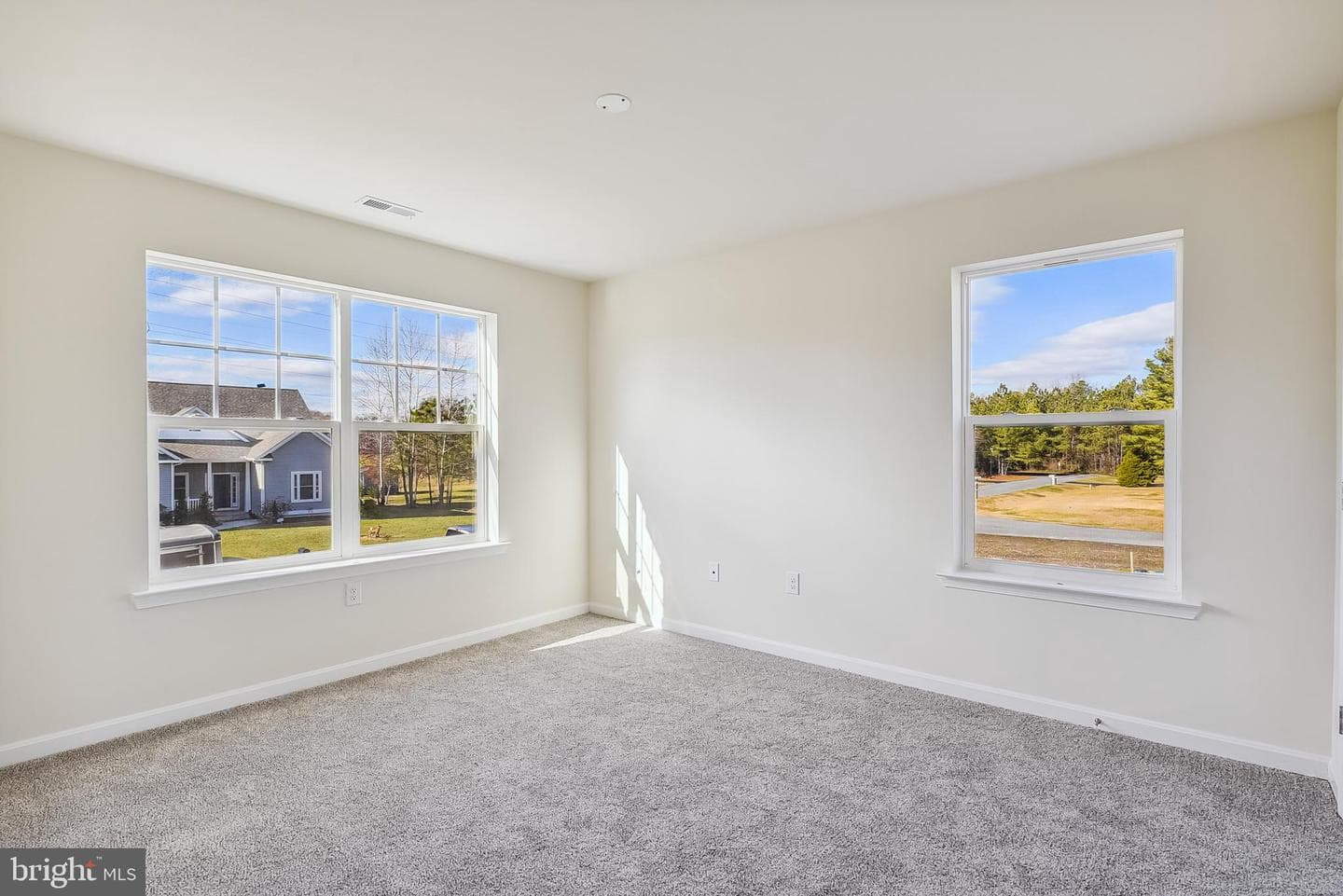 15330 Hildegard Lane photo 25