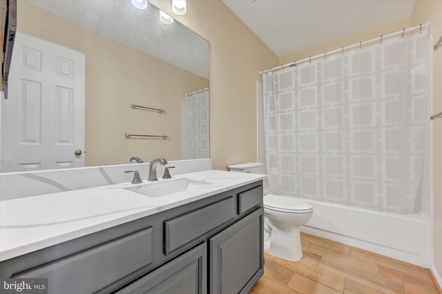 2331 Massanutten Drive photo 22