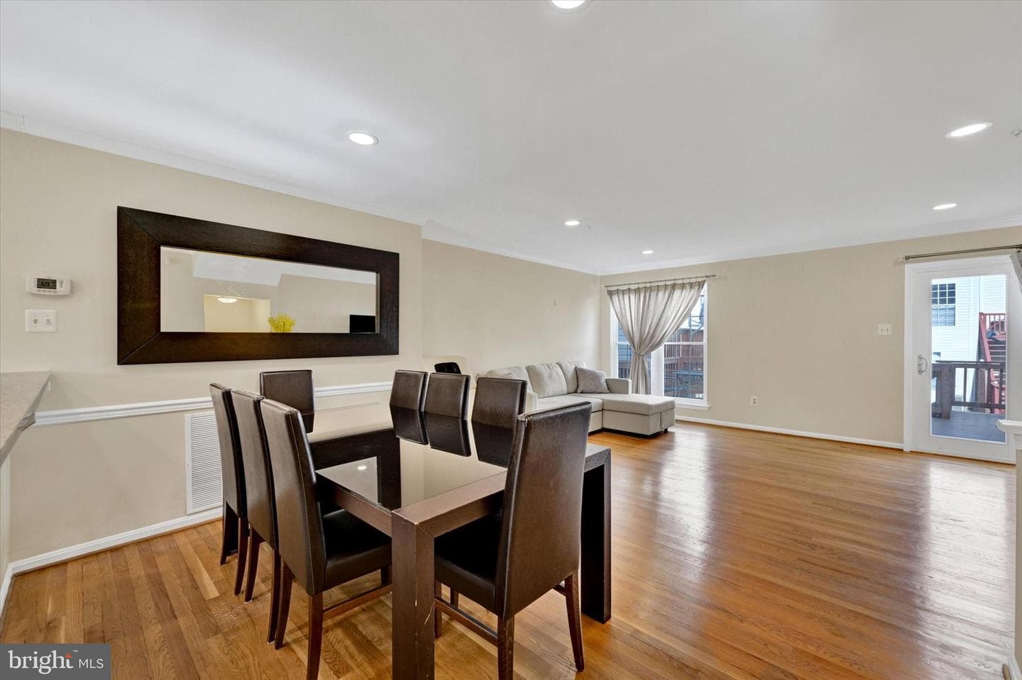 2331 Massanutten Drive photo 8