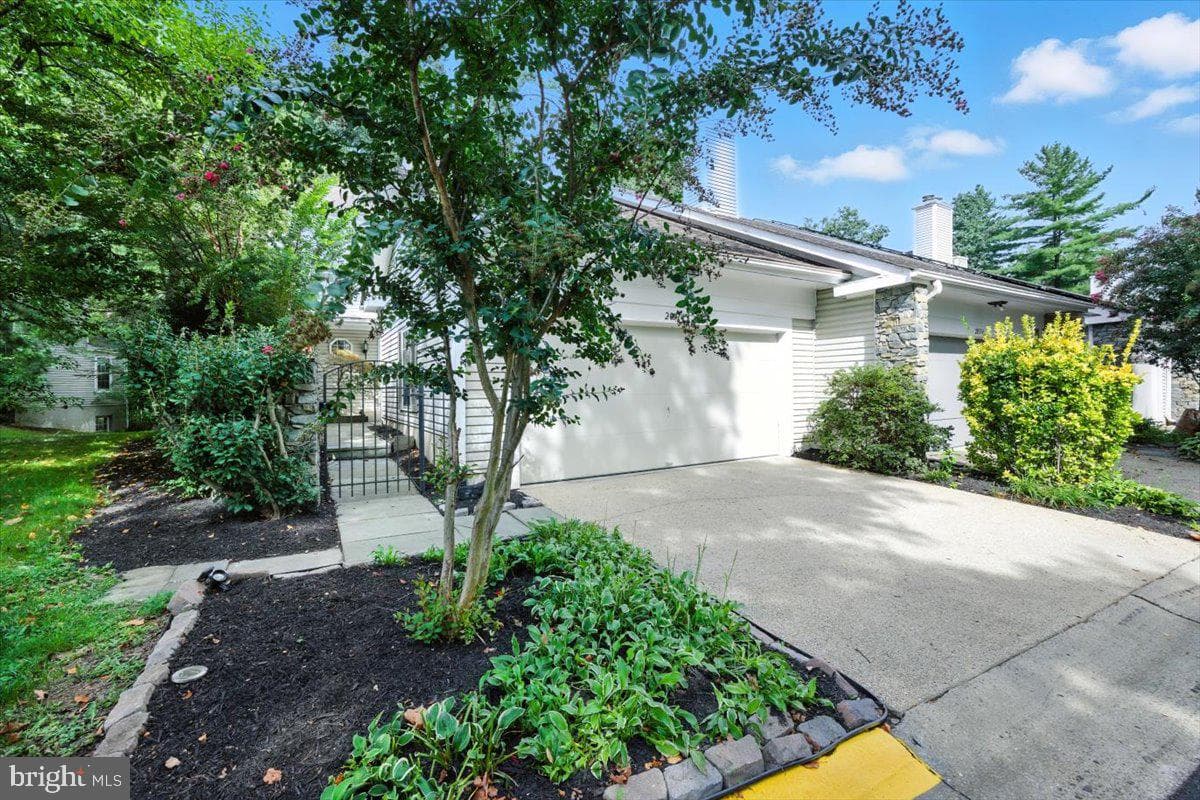 20314 Butterwick Way photo 28
