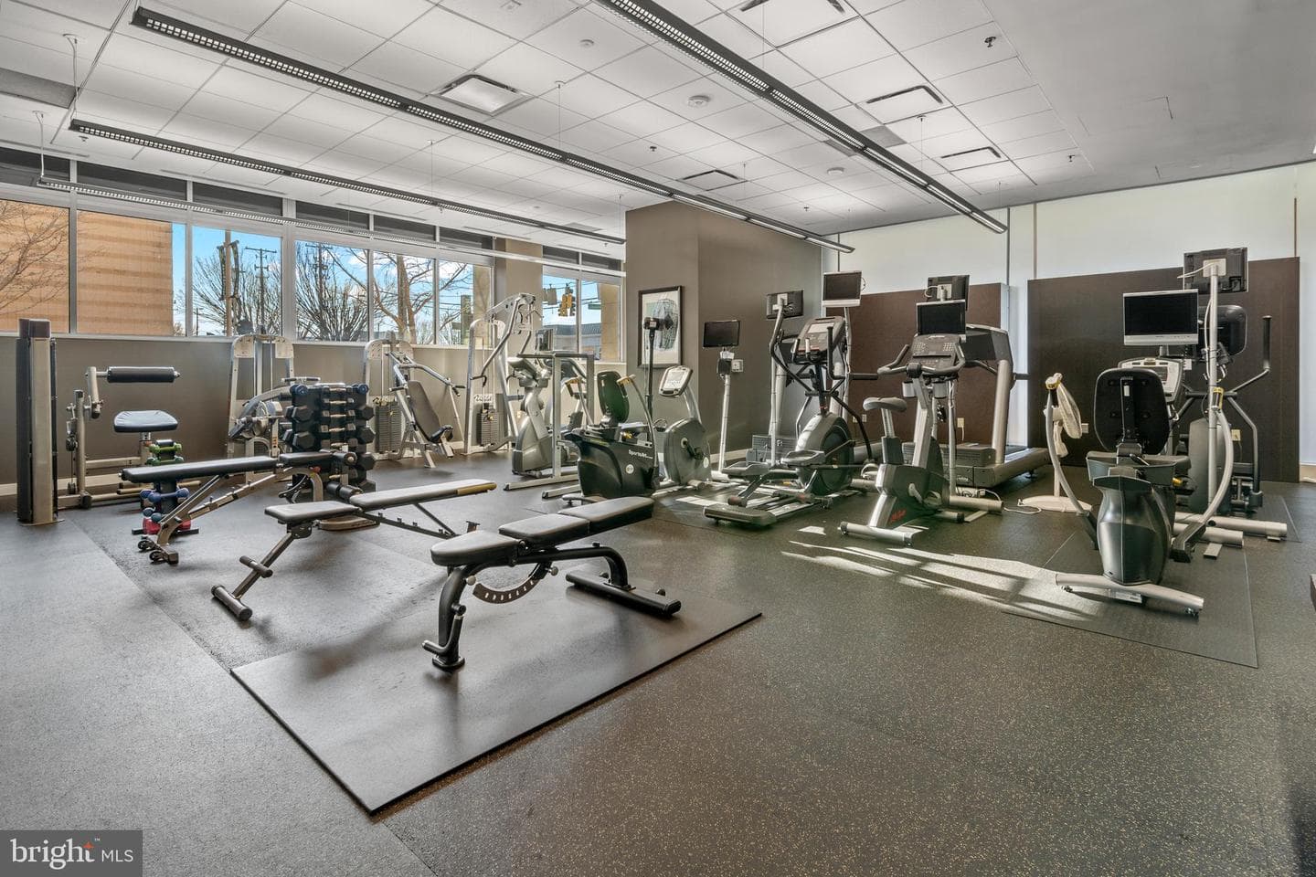 5750 Bou Avenue #1004 photo 23