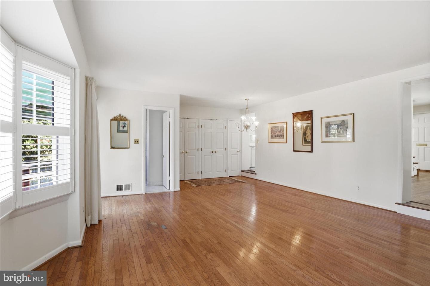 10010 Raynor Road photo 11