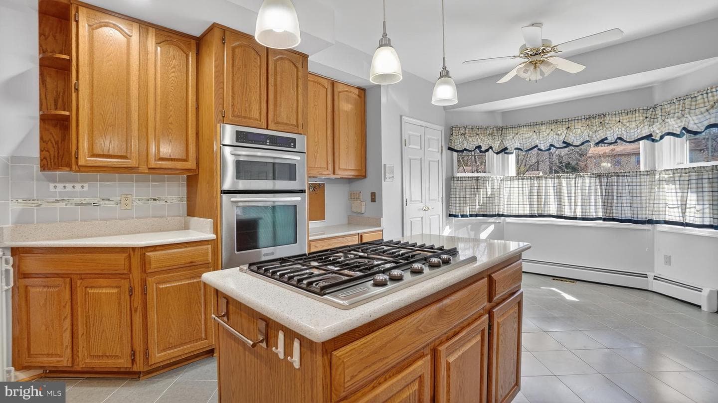 15022 Snowden Drive photo 32
