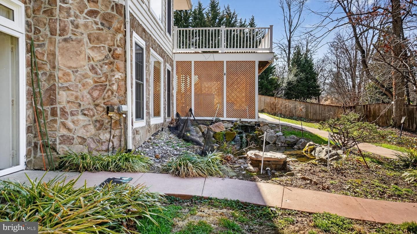 15022 Snowden Drive photo 76