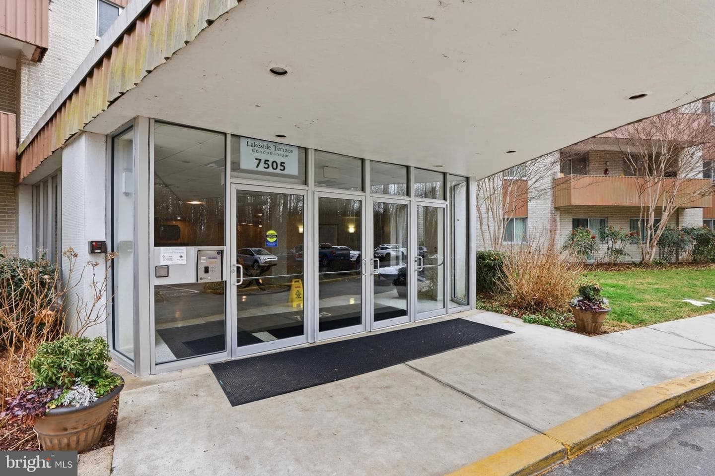 7505 Democracy Blvd # A-123, Bethesda