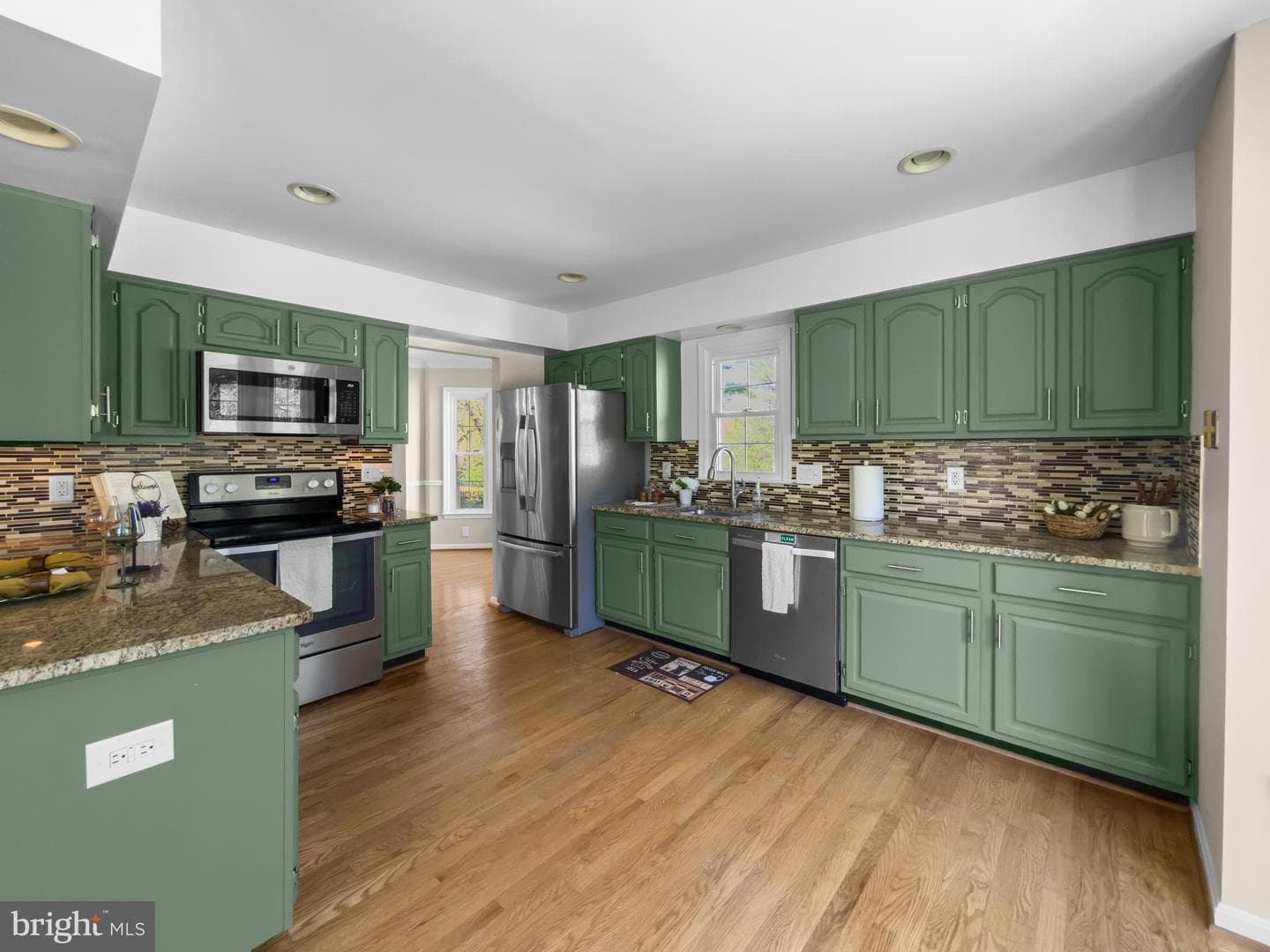 700 Beacon Hill Terrace photo 16