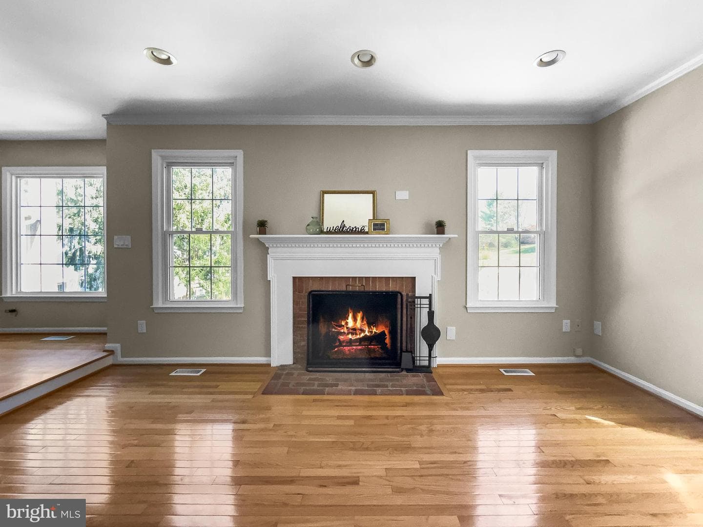 700 Beacon Hill Terrace photo 23