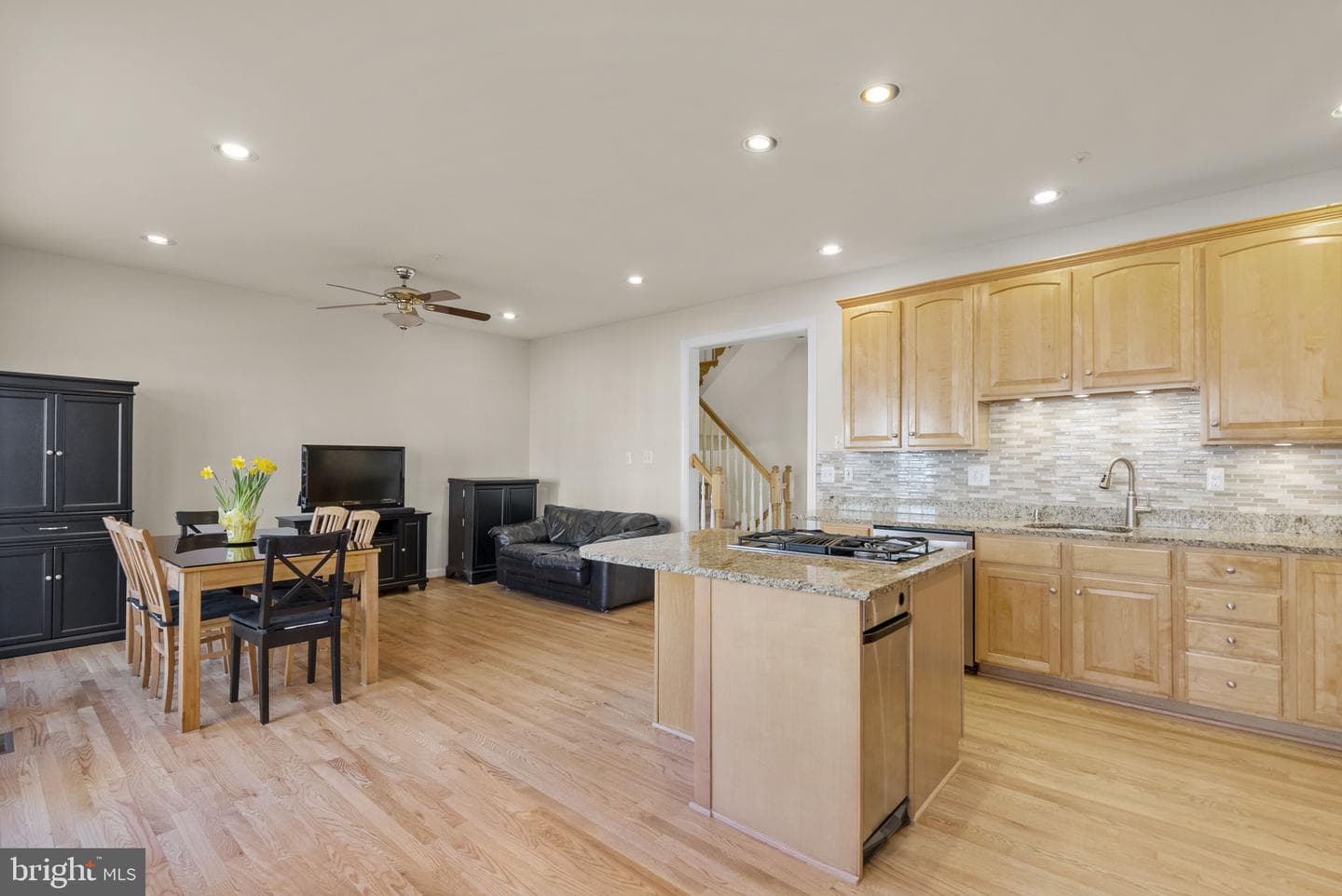 10407 Flowerfield Way photo 15