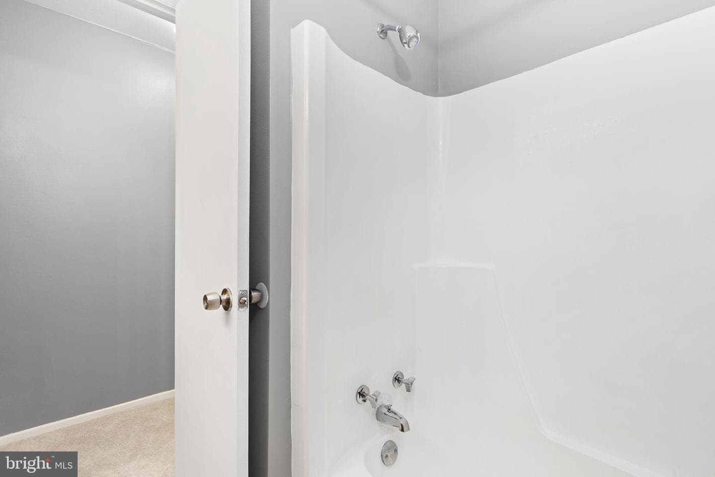 18927 Mills Choice Road #6 photo 28