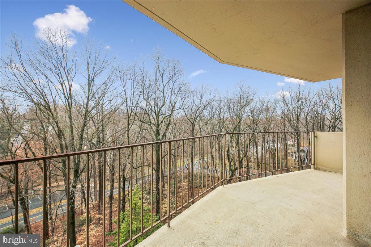 9039 Sligo Creek Parkway #606 photo 17