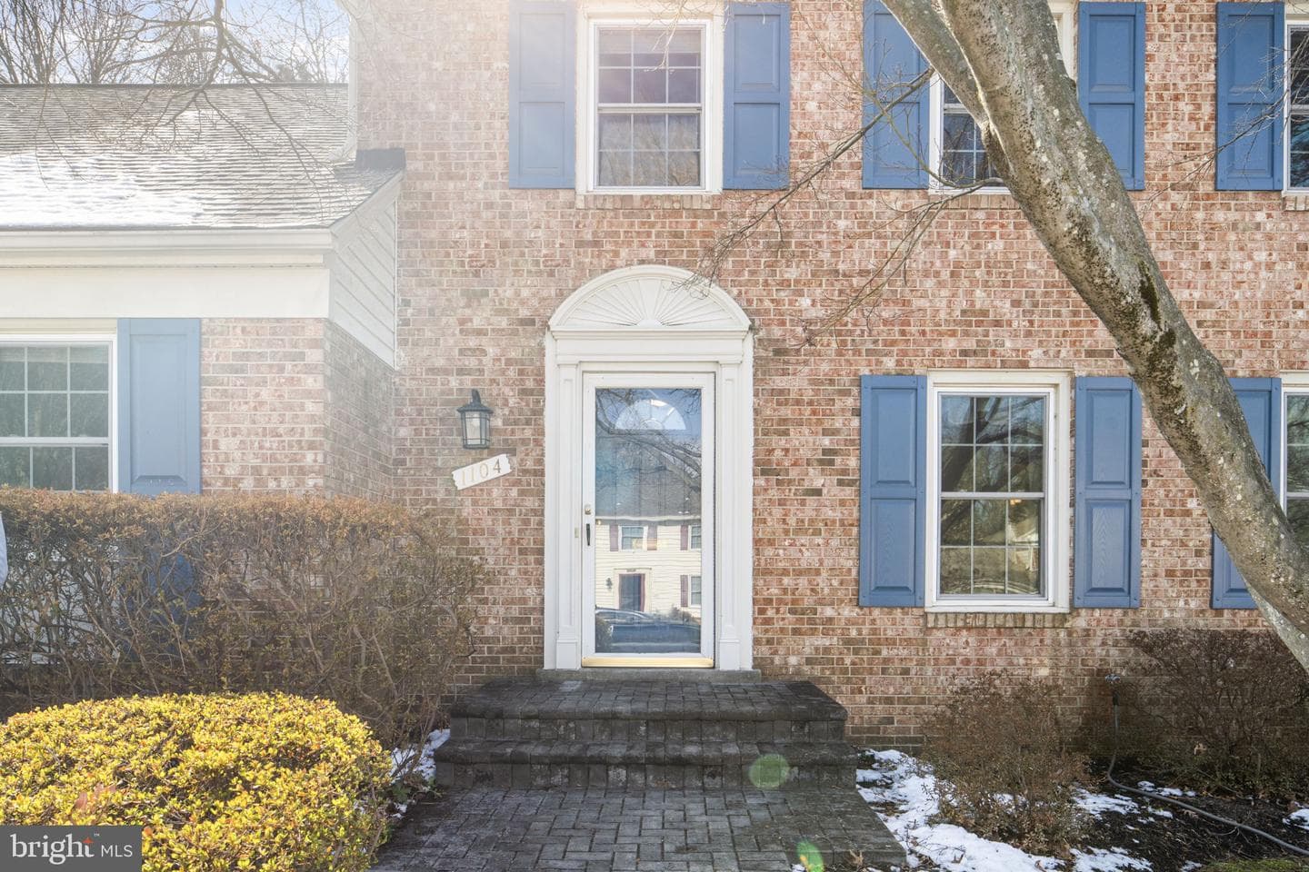 1104 Fallsmead Way, Potomac