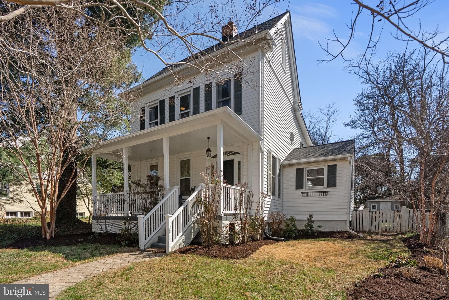 212 Dearborn Avenue photo 3
