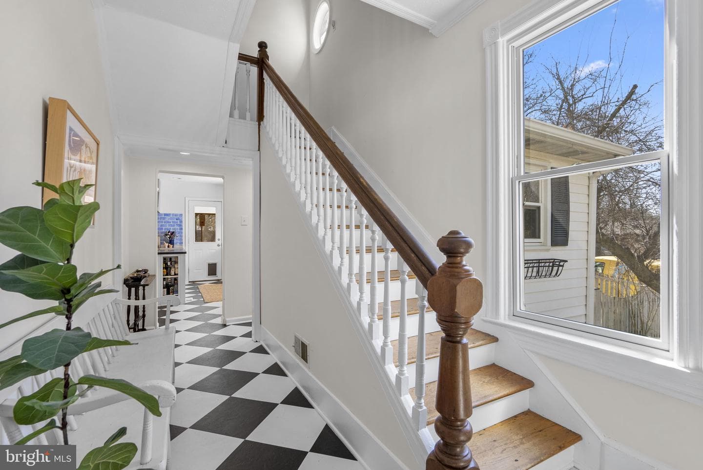 212 Dearborn Avenue photo 6