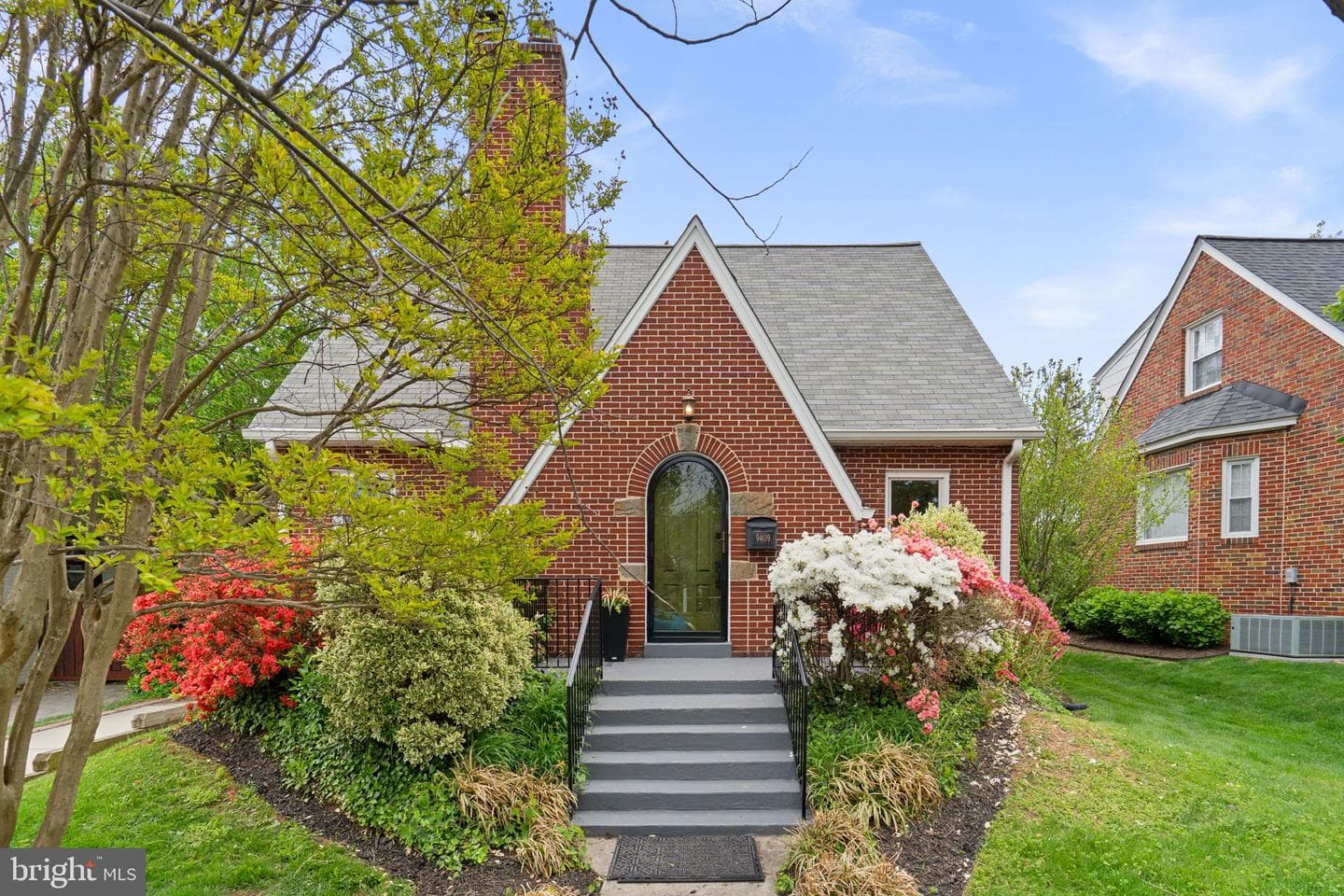 9409 Garwood Street photo 3