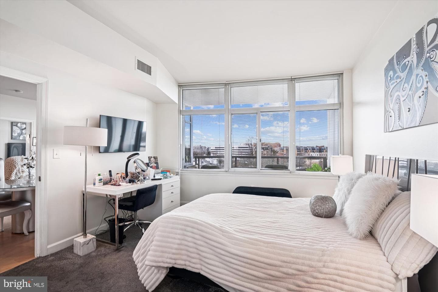 5750 Bou Avenue #601 photo 22