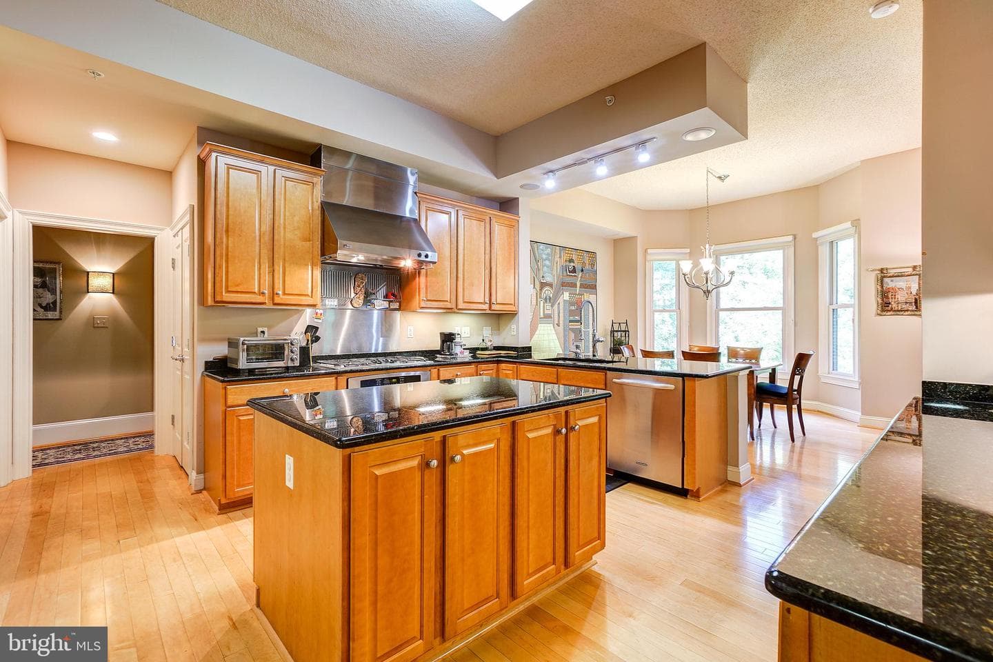 10401 Strathmore Park #3/402 photo 21
